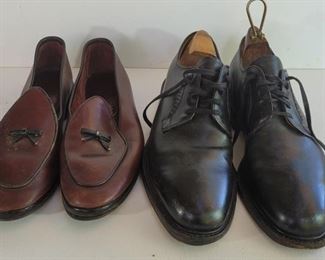 2 Pairs of Men's Shoes Size 8 Incl. Barrie LTD