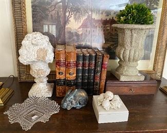 Box and Concrete accessory Sold
Rabbit sold