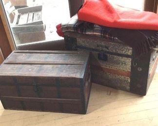 Antique Trunks Wool Blankets