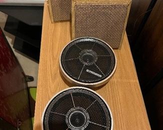 Pioneer speakers