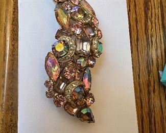 Vintage broach