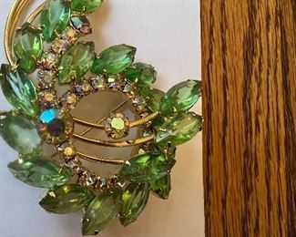 Vintage broach