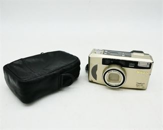 Nikon One Touch Zoom 90 Quartz Date Camera
