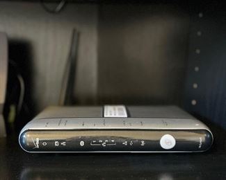 (1) Verizon MI424WR Wireless Router