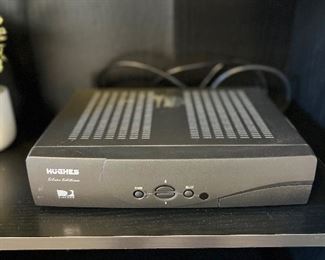 (1) Hughes Hird-e1 Silver Edition Direct TV Satellite Receiver