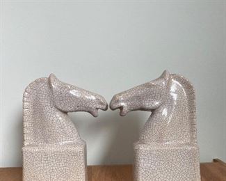 Trojan horse book-ends