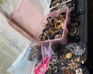 Bracelets, earrings, pins, hair clips and more!
