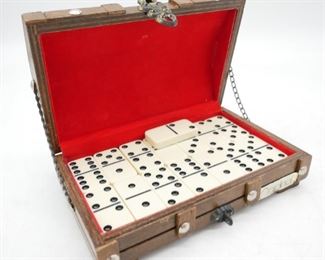 Cardinal Industries Inc. Chest w/Dominoes
