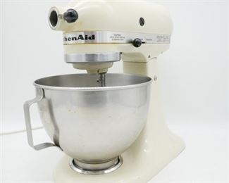 KitchenAid Classic Series 4.5 Quart Tilt-Head Stand Mixer & Accessories
