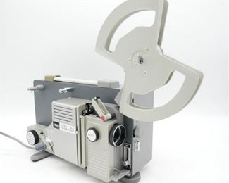 Vintage Ricoh Auto 8P Trioscope Movie Projector
