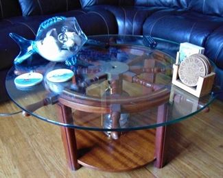 Nautical coffee table with ship's wheel-base, 36" 