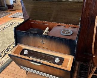 Grundig Majestic K21