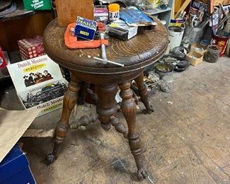 So many stools to sample!