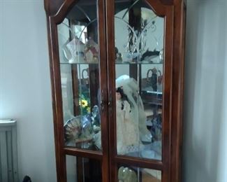 China cabinet, Display case