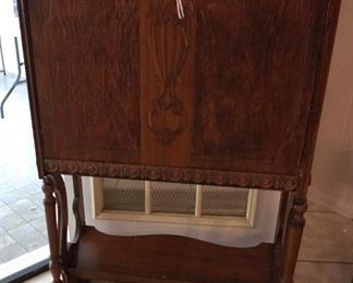 Atwater Kent Radio Model 40 in Console