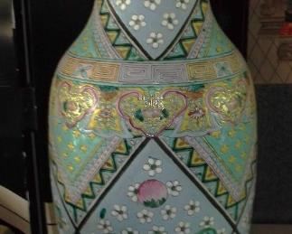 Pair Vintage Asian Pottery Vase Table Lamps