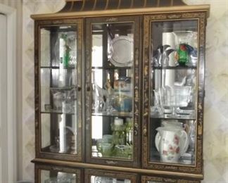Vintage Drexel Pagoda Chinoiserie Glass Front Cabinet
