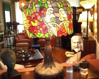 Large Staind Glass Love Birds Table Lamp