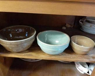 Nesting Mixing Bowls...5", 7", 9"
Made in U.S.A. 