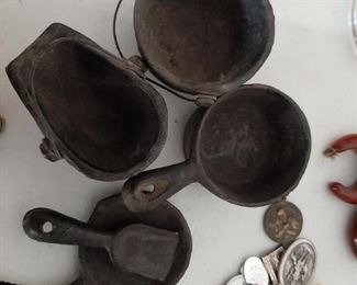 Miniature Cast Iron Stove Accessories