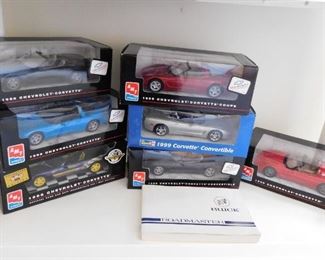 AMT Model Cars and Buick Roadmaster Book