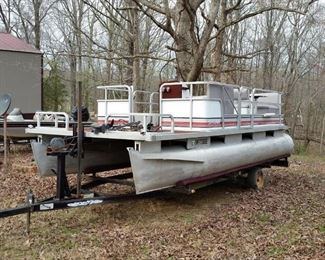 ** SUNDAY PRICE $4,500 **  Sylvan 20AF2 pontoon boat with trailer and Mercury 60hp outboard