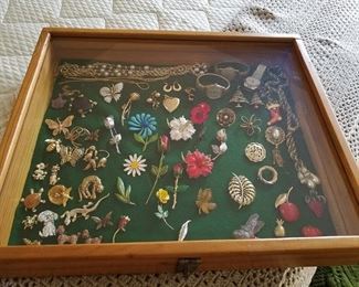 Jewelry that will be for sale