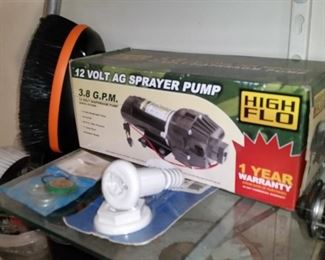 Ag sprayer pump