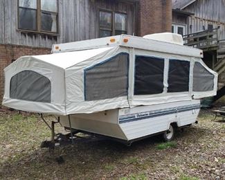 A look at the other side of the camper