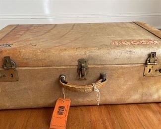 Lot Of 2 Collectable Vintage Suitcases