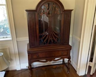 Wonderful small china cabinet