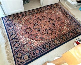 Approx 4x6 floor rug