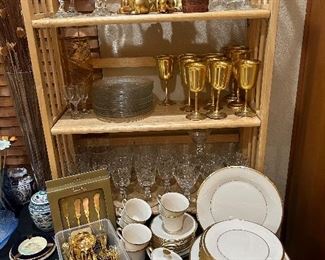 LENOX ETERNAL, Art Glass, Crystal, ABP Cut glass, lots of Gold Leaf and Etched glass