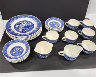 Blue Willow "Willow Ware" dishes 6 place setting with creamer & sugar bowl no chips