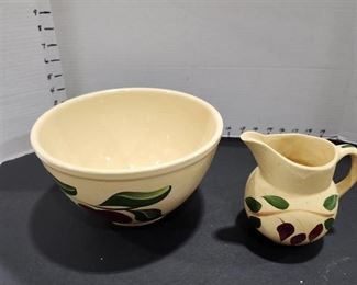 Watt pottery mixing bowl and pitcher