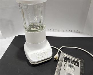 KitchenAid 3 speed blender (glass cannister)