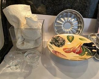 Kitchen miscellaneous.....