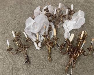 Light fixtures......