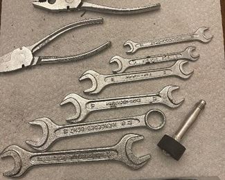 Mercedes Benz roll tool kit