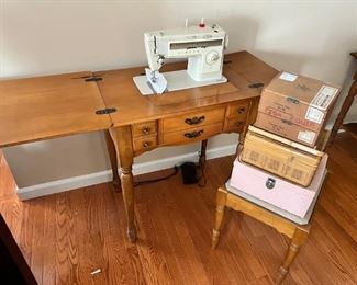 Singer sewing machine w/ seat, Lots of sewing supplies