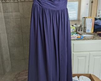 Alred Angelo Gown, 8