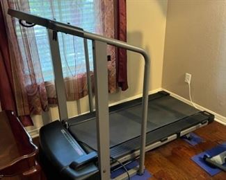 Lifestyler Expanse 850 Treadmill