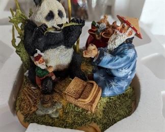 Santa's World Travels Collection