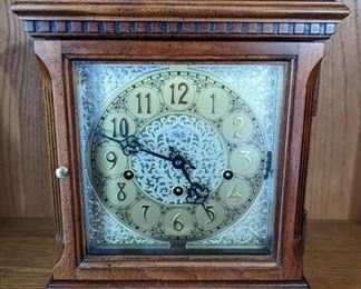 Mantle Clock