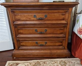 Drexel Heritage 3-Drawer Night Stand