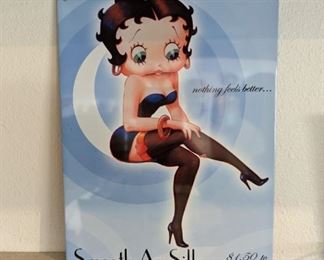 Betty Boop Stocking Sign