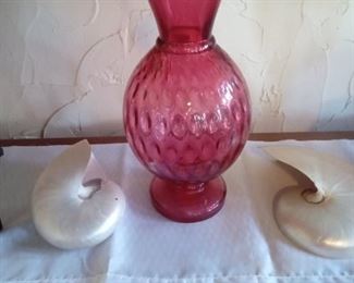 Vase and Shells