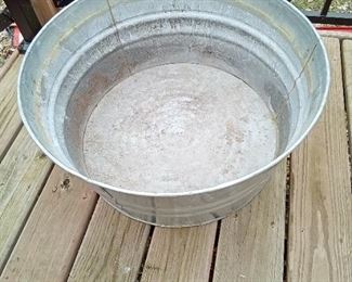 Large Metal Wash Tub