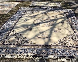Beautiful large rug.