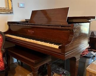 #25 BALDWIN VINTAGE PIANO 40-50 YEARS OLD, VERY GOOD CONDITION, Pending sale